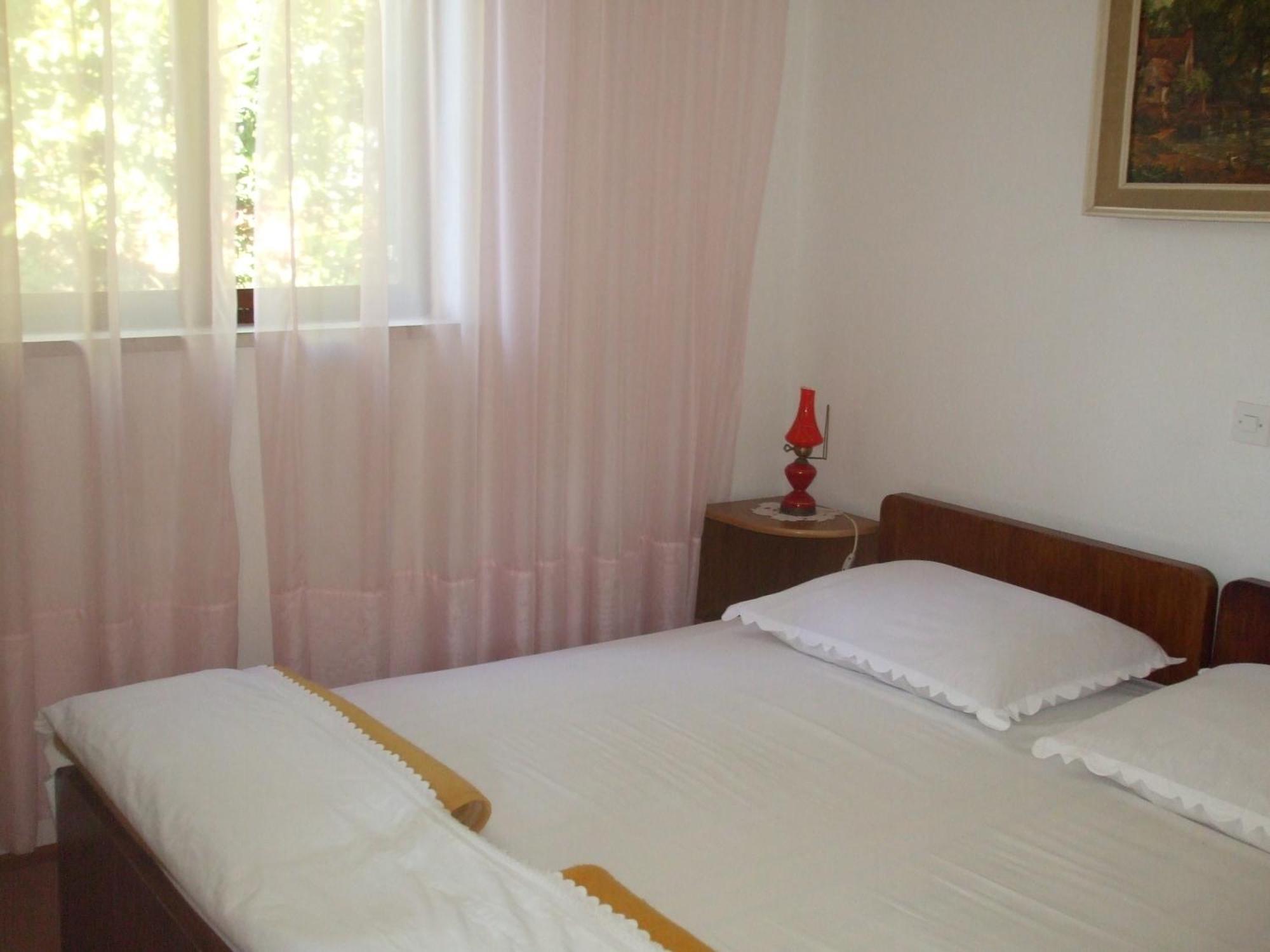 Apartments Marina Supetar Luaran gambar