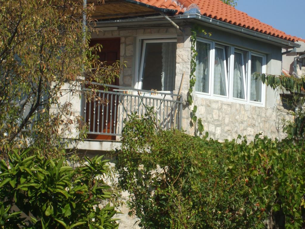 Apartments Marina Supetar Luaran gambar